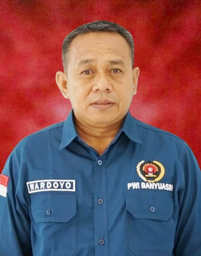 Wardoyo, S.I.Kom